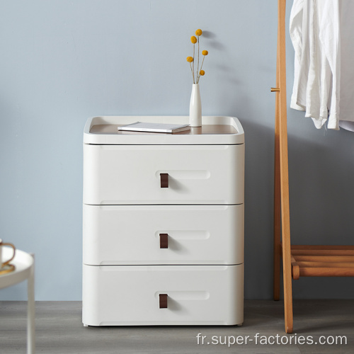 Armoire en bois avec 3 tiroirs pour la maison